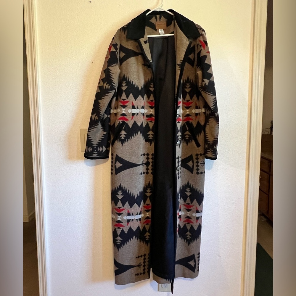 Pendleton Women’s Blanket Coat - Large
